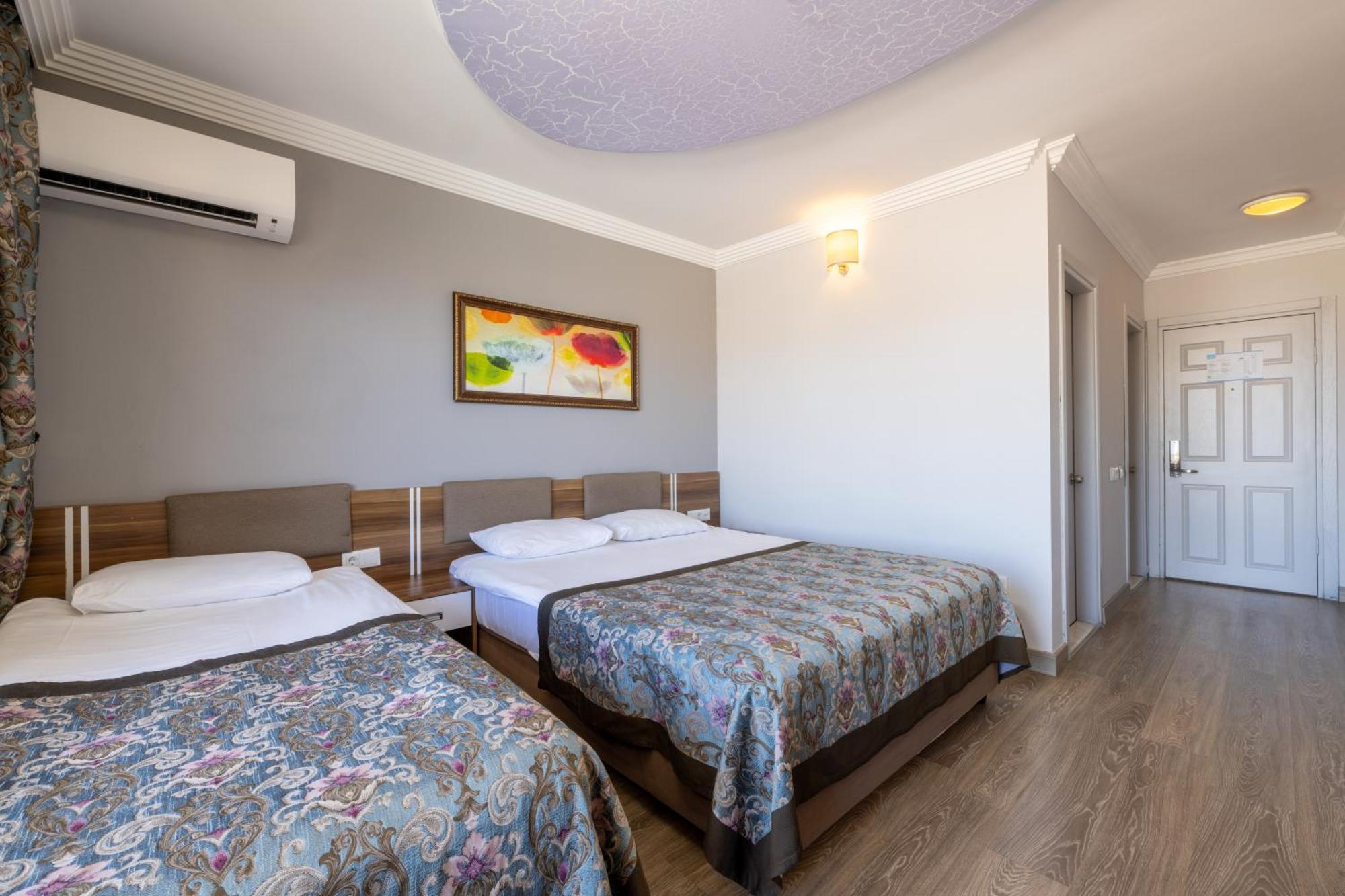 Crystal Aura Beach Resort & Spa Кемер Екстериор снимка
